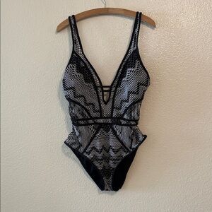 BECCA Black and White One Piece Swimsuit
